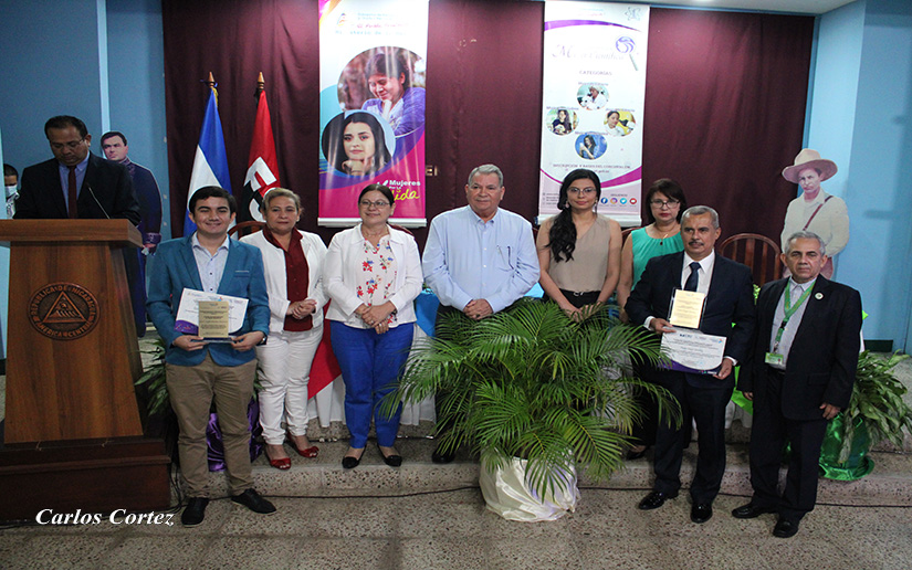 premios-conicyt